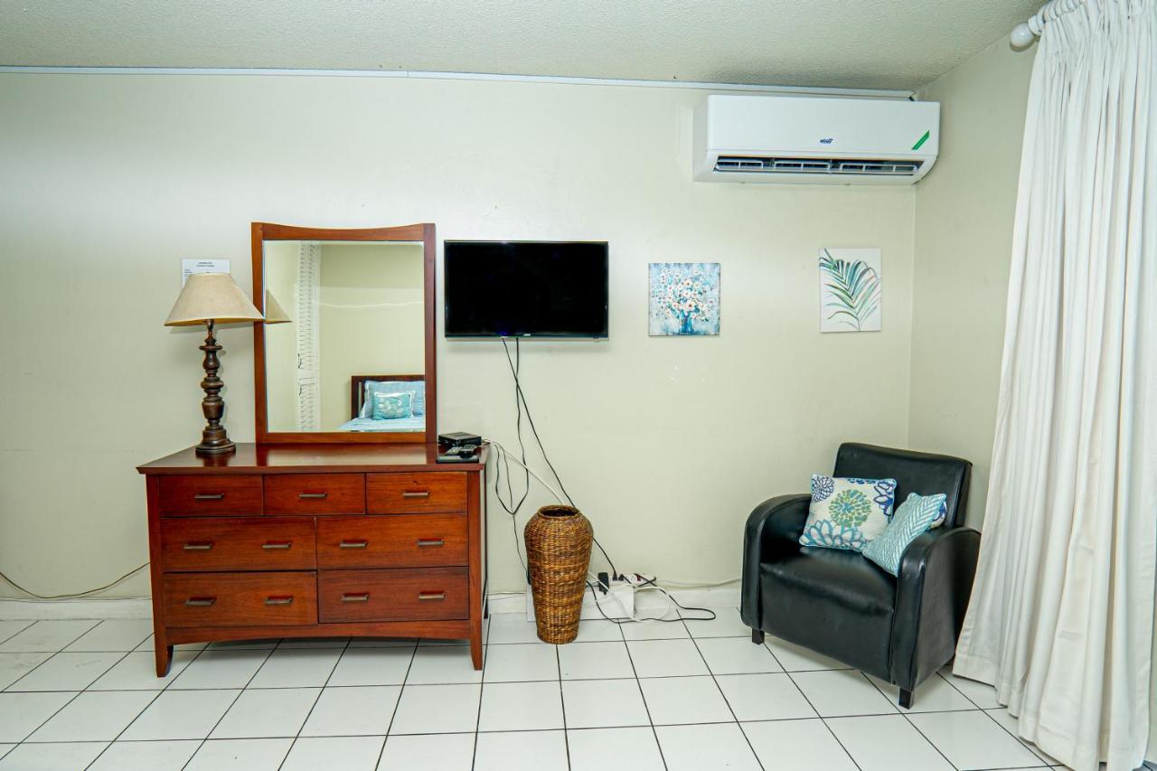 Welcome To Stunning Ocean Views At Studio 503 Montego Bay Eksteriør billede