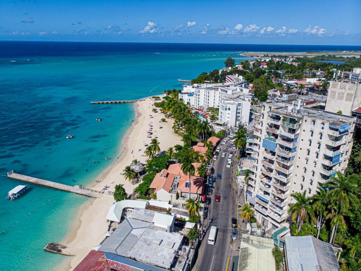 Welcome To Stunning Ocean Views At Studio 503 Montego Bay Eksteriør billede