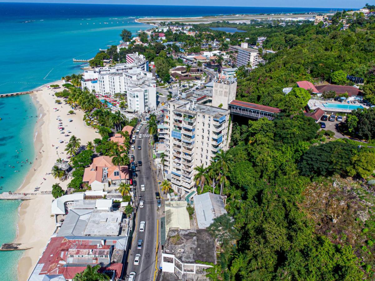Welcome To Stunning Ocean Views At Studio 503 Montego Bay Eksteriør billede